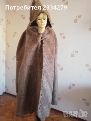 Стари мъжки ямурлуци и интерия, всичко е 100% автентичност