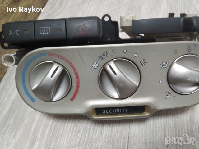 Панел контрол парно за Toyota Yaris, 1999-2005г., 758268-701D, 758268701D, снимка 2 - Части - 46875230