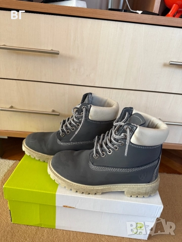 Топли зимни боти 35/36 номер-30 лв, снимка 3 - Детски боти и ботуши - 52105072