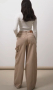 УНИКАЛЕН панталон с широки карго крачоли в бежово, снимка 4