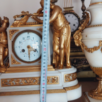 Френски каминен бронзов часовник+бронзови вази/материал-позлатен бронз,мрамор/, снимка 12 - Стенни часовници - 45074322