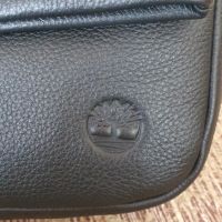Дамска черна чанта, нова, кожа, Timberland, снимка 8 - Чанти - 45448434