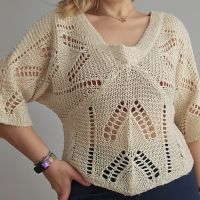 Лек и мек плетен пуловер блуза топ на дупки с V-образно деколте L XL размер, снимка 7 - Блузи с дълъг ръкав и пуловери - 45792463