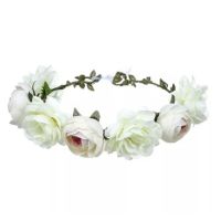 Венче за коса, вдъхновено от красивите рози Цветове: червен,бял , снимка 2 - Аксесоари за коса - 45101463