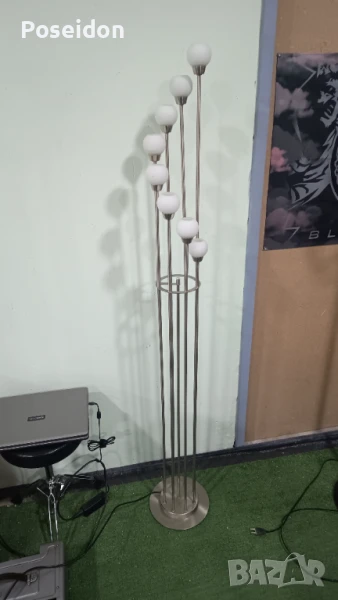 Правостояща лампа, снимка 1