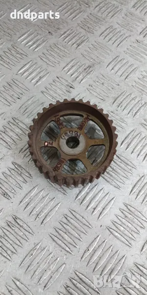 Зъбно колело ГНП Renault Megane 1.9DCi 2004г.	, снимка 1