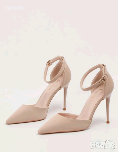 Бежови високи обувки с каишка, снимка 1