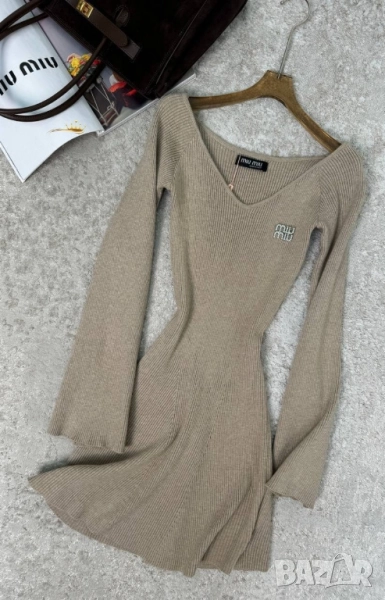 рокля miu miu , снимка 1