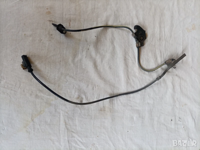 Оригинален датчик ABS преден десен 8954212090, снимка 1