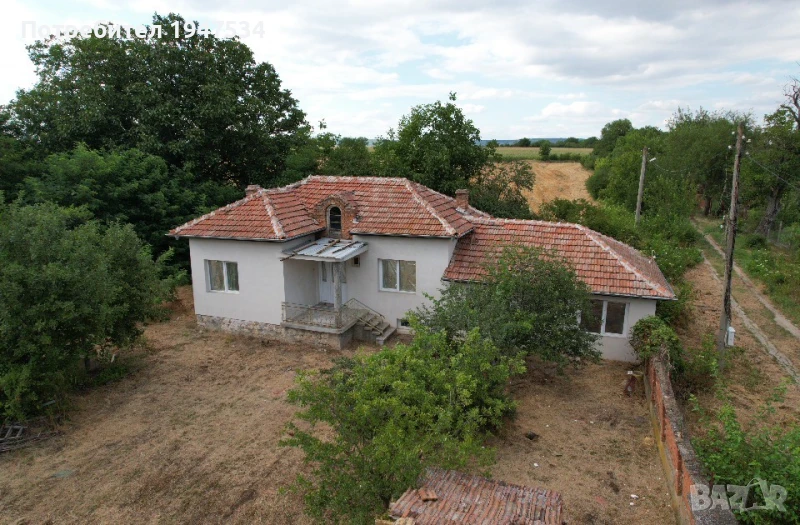 Продава се къща с голям двор и невероятна гледка в с. Русаля, обл. Велико Търново, снимка 1