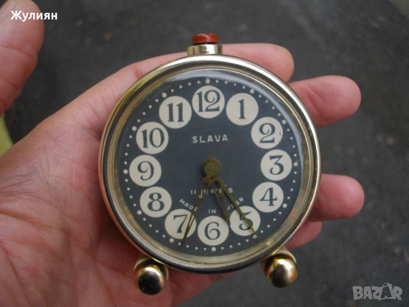 КОЛЕКЦИОНЕРСКИ БУДИЛНИК СЛАВА SLAVA, снимка 1
