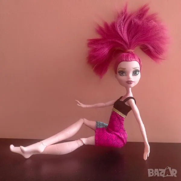 Колекционерска кукла Monster High Basic Gigi Grant Mattel H47HF DKY19, снимка 1