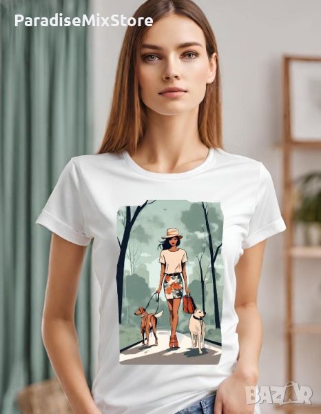 Дамска тениска момиче разхожда кучета, снимка 1