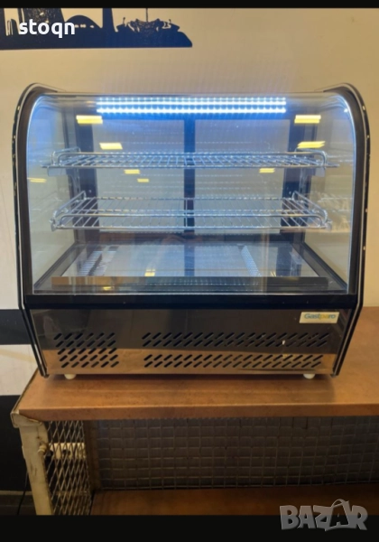 Витрина за сладки торти плюсова, снимка 1