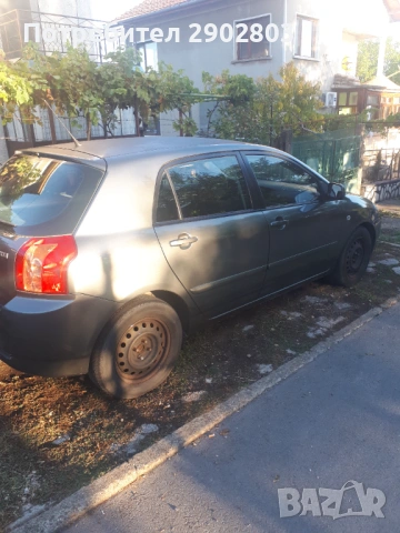 Toyota Corolla 1.6 Facelift, снимка 12 - Автомобили и джипове - 54134431