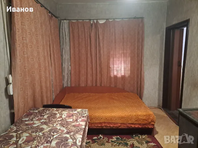 Продавам къща с дворно място, снимка 5 - Къщи - 47524564