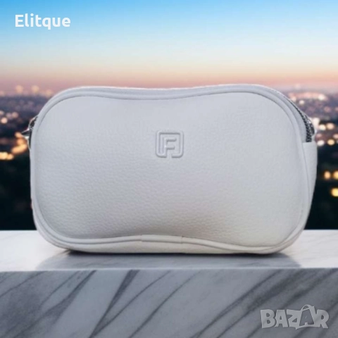 Кокетна и компактна дамска к. чанта за през рамо със сваляща се дръжка, снимка 11 - Чанти - 52853555