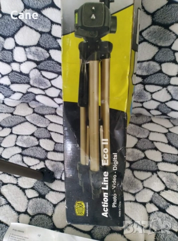 Немски статив за фотоапарат/камера Bilora ActionLine 263, снимка 2 - Чанти, стативи, аксесоари - 53858096