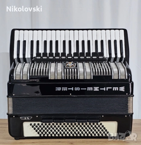 Акордеон Weltmeister S4 НОВ, снимка 2 - Акордеони - 53673686