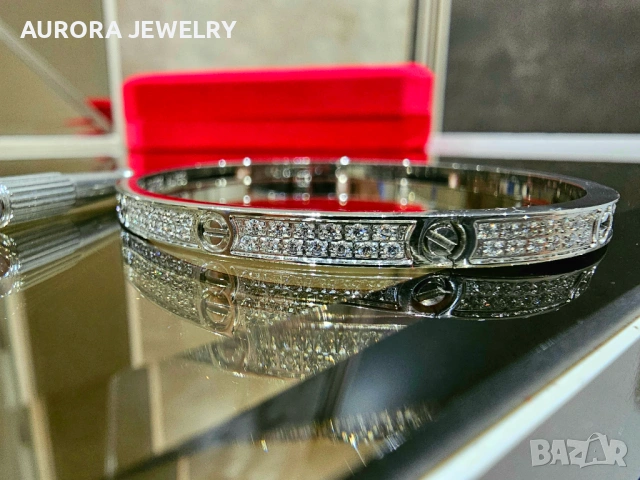 CARTIER Love Small Paved White Gold Diamonds Гривна с Отверка, снимка 4 - Гривни - 53169859