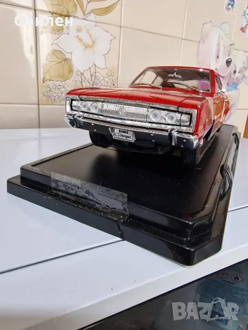 Dodge Charger 1966 (1:18), снимка 2 - Колекции - 47109277