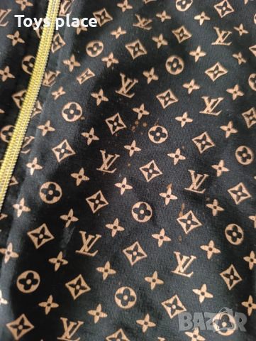 S Суичър, спортно яке Louis Vuitton, худи, снимка 5 - Спортни екипи - 53491090