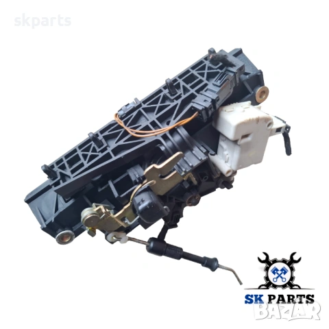 Ключалка заден капак за Ауди А6 Ц5 / Audi A6 C5 , снимка 2 - Части - 53275326