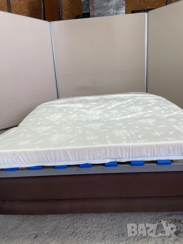 Прав разтегателен диван с опция сън в много добро състояние , снимка 6 - Дивани и мека мебел - 51838523