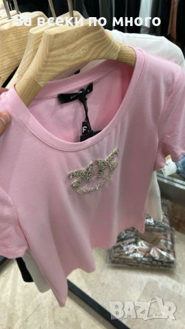 Дамски Тениски Pinko Dior Celine Guess Hugo, снимка 9 - Тениски - 53517397