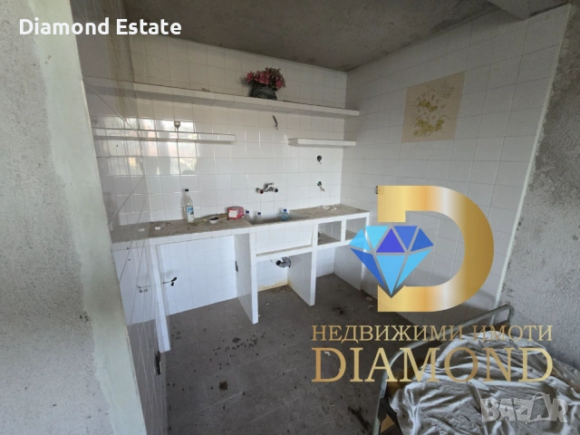 Триетажна къща в Димитровград, кв. Черноконево, снимка 8 - Къщи - 46508336