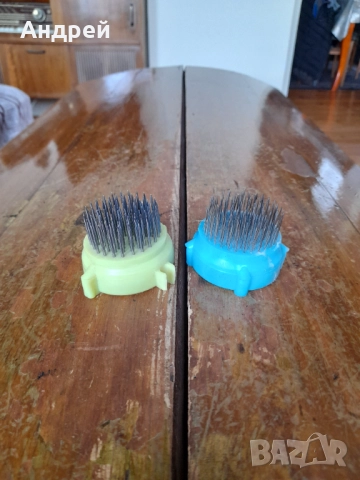 Стари поставки за сухи цветя