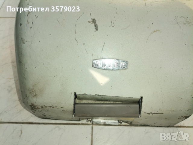 Пишеща машина Adler Primus, снимка 4 - Антикварни и старинни предмети - 53703572