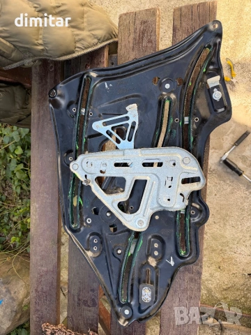 Стъклоповдигачи задни CLK w209, снимка 4 - Части - 53808624