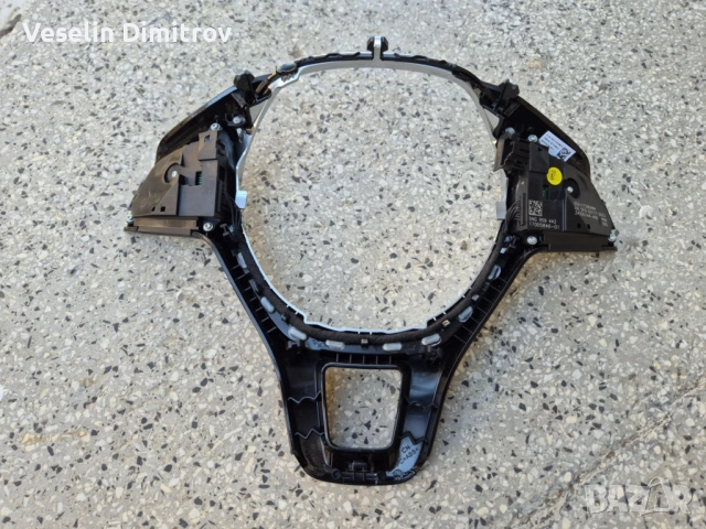 Мулти волан, лайсна , панел с бутони за VW GOLF7 Polo Passat Caddy, снимка 3 - Части - 52726219