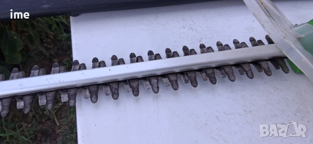 Акумулаторен храсторез НОМЕР 28. Florabest FAH18. 18V 1.3Ah. 1300 обор/мин. ЗДРАВА БАТЕРИЯ. 52 см..., снимка 11 - Градинска техника - 50899528