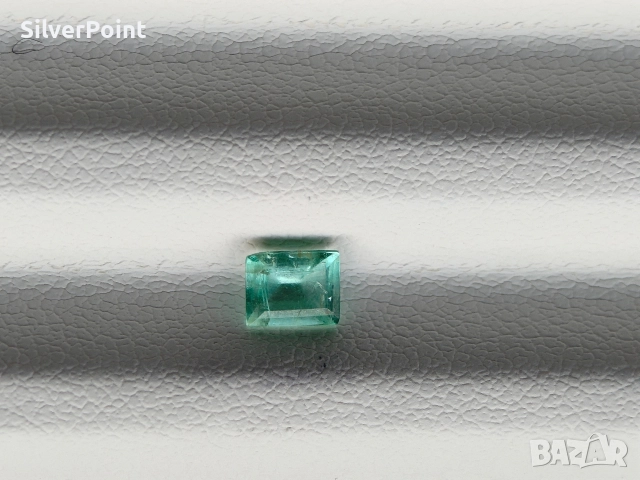Изумруд с много силен отблясък , снимка 2 - Други - 52835305