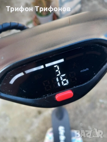 Продавам Тротинетка ( електрическа ), снимка 4 - Велосипеди - 53403174