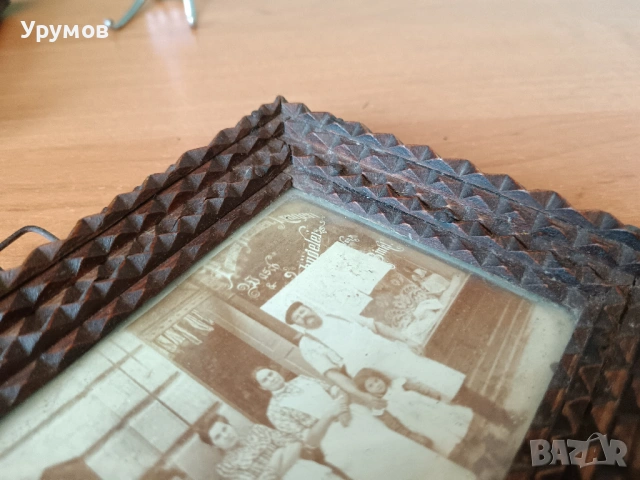 Антикварна рамка за снимки Tramp Art, снимка 4 - Антикварни и старинни предмети - 53934877