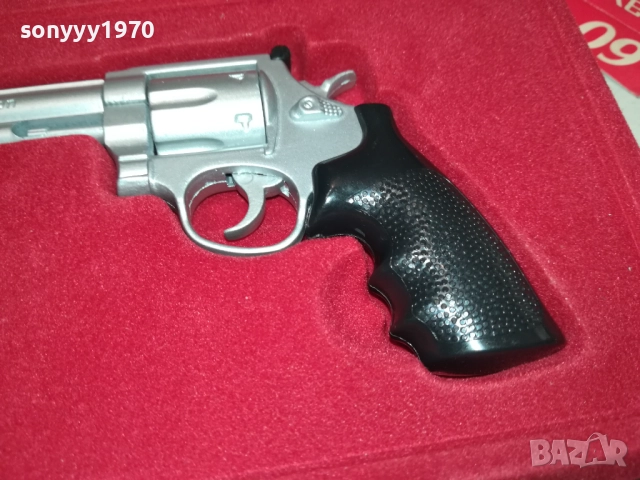 SMITH & WESSON 629 CLASSIC PP МЕТАЛЕН ПИСТОЛЕТ ЗА КОЛЕКЦИЯ-ВНОС SWISS 2109251244 , снимка 4 - Колекции - 51785269