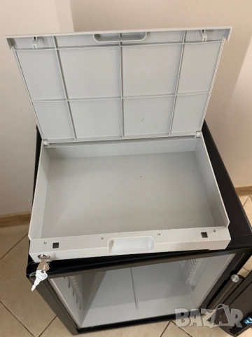 Сейф MasterLock LFW205FYC, Пожарен сертификат, Удароустойчив Защита от наводнение Електронен 6 болта, снимка 6 - Други стоки за дома - 53398070