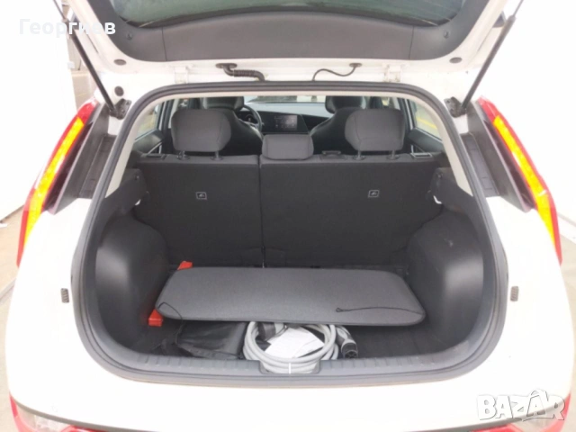 KIA Niro EV Motion 65kWh, снимка 7 - Автомобили и джипове - 54183417