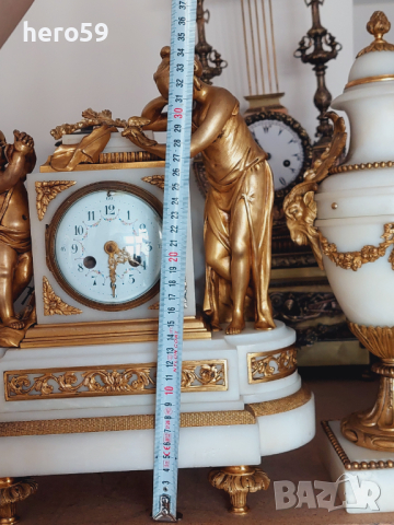 Френски каминен бронзов часовник+бронзови вази/материал-позлатен бронз,мрамор/, снимка 12 - Стенни часовници - 45074322