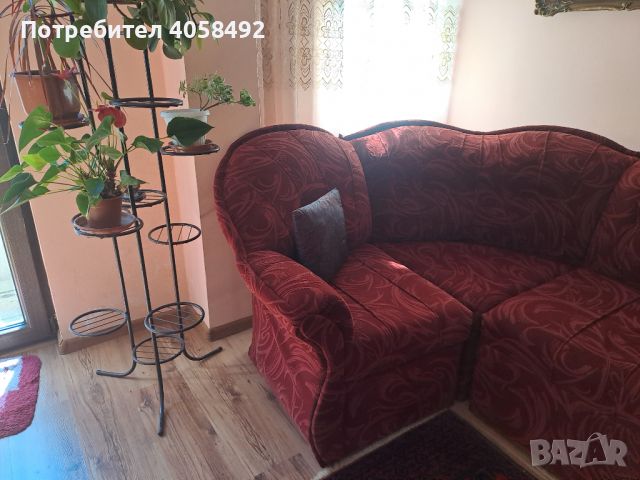 Продавам неразтегателен ъглов диван, снимка 2 - Дивани и мека мебел - 45174985