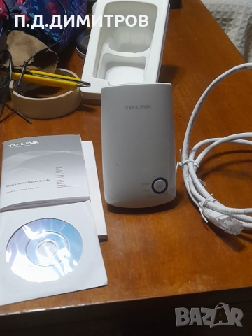 300 Mbps Universal  W iFi Range Extender, снимка 3 - Мрежови адаптери - 52345092