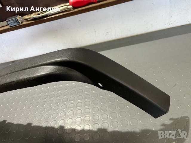 Лявата част на предния лип на бронята за VW Golf 3 , снимка 5 - Части - 53895536