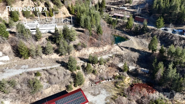 Промишлена територия с промишлени сгради – 88 465 кв.м., снимка 10 - Други - 50960231