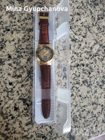 часовник swatch, снимка 2 - Дамски - 47007177