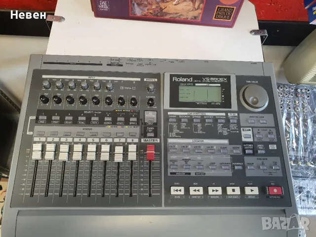 Пулт ROLAND VS-880EX, снимка 6 - Ресийвъри, усилватели, смесителни пултове - 47858733