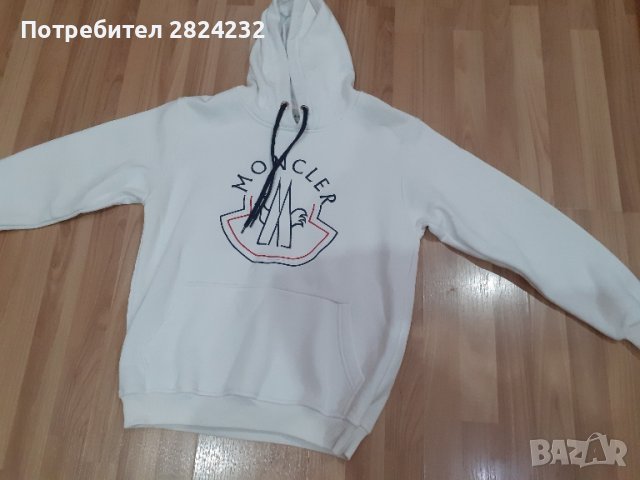 Суитчър на MONCLER 