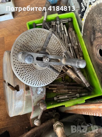 Въртяща маса за фреза251, снимка 3 - Други машини и части - 51165524